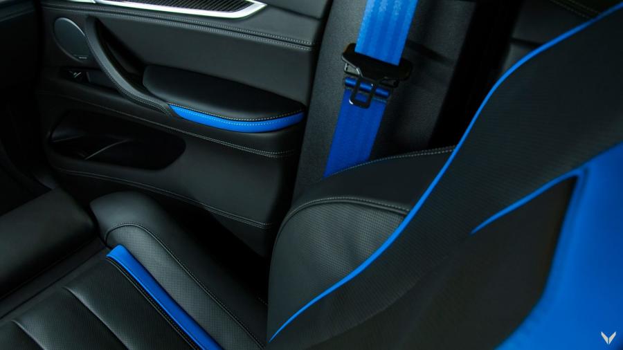 Детали интерьера BMW X6 M by Vilner 2019 года  (фото 12 из 17)